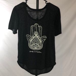 Beauty is Everywhere T-shirt Large